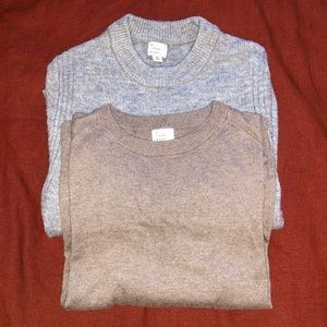 2 soft Target sweaters grey and taupe
